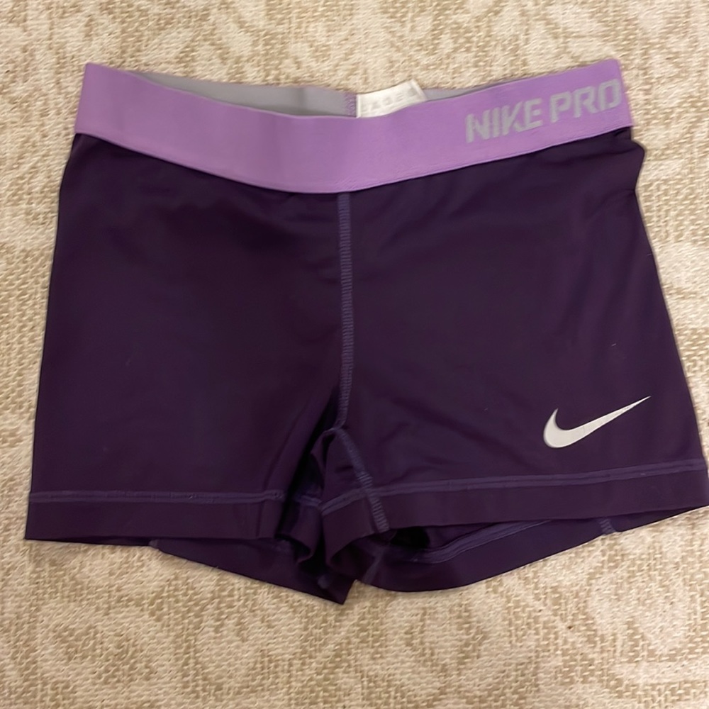 NIKE PRO ATHLETIC SHORTS, SIZE XS - Picture 10 of 11